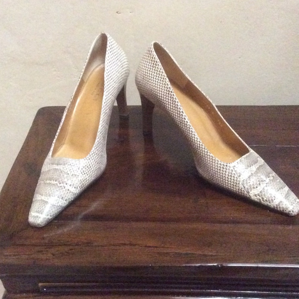 Gucci Python 3" stacked heels